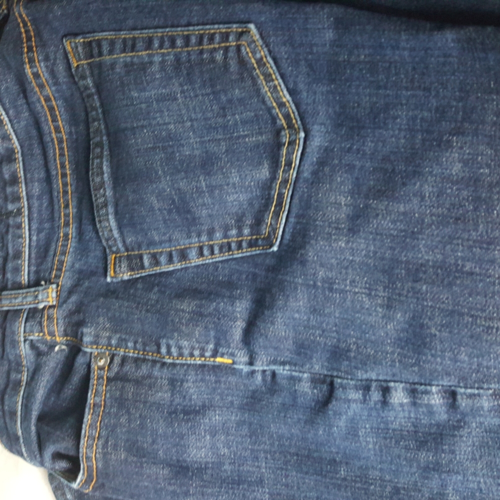 Jeans - Picture 8 of 8